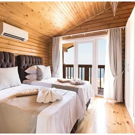 Kiziltas * Kalkan